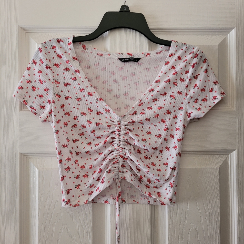 Shein Crop Top! Size XS